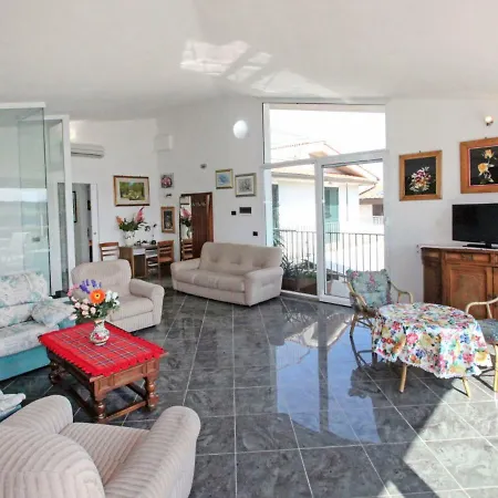 La Rosa By Interhome