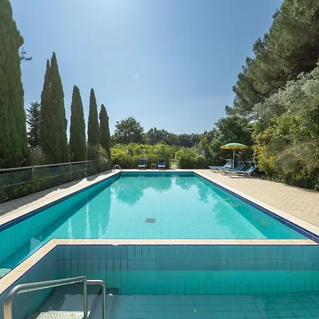 Villa La Rosa By Interhome