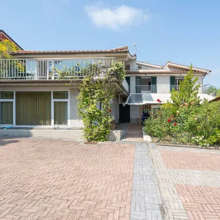 La Rosa By Interhome Montelupo Fiorentino
