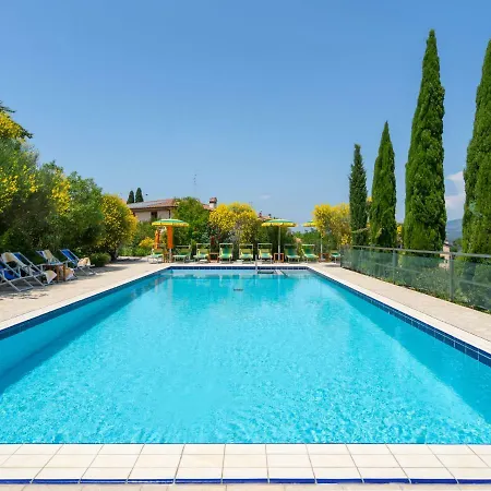 Villa La Rosa By Interhome